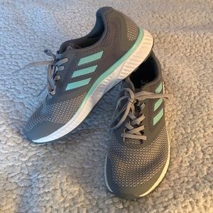 ADIDAS BOUNCE gray with teal stripe mesh sneaker
